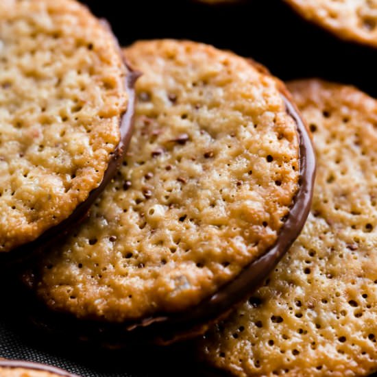 Lace Cookies - Recipe photo by sallysbakingaddiction