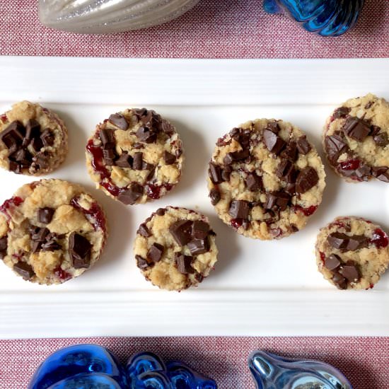 Chocolate Cranberry Cookies - Recipe photo by thirstyradish