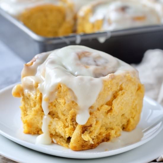 Pumpkin Cinnamon Rolls - Recipe photo by eatdessertsnack