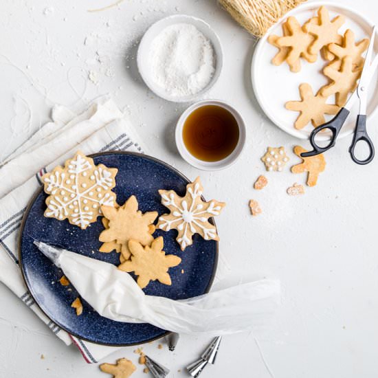 Vegan Royal Icing - Recipe photo by Make It Dairy Free