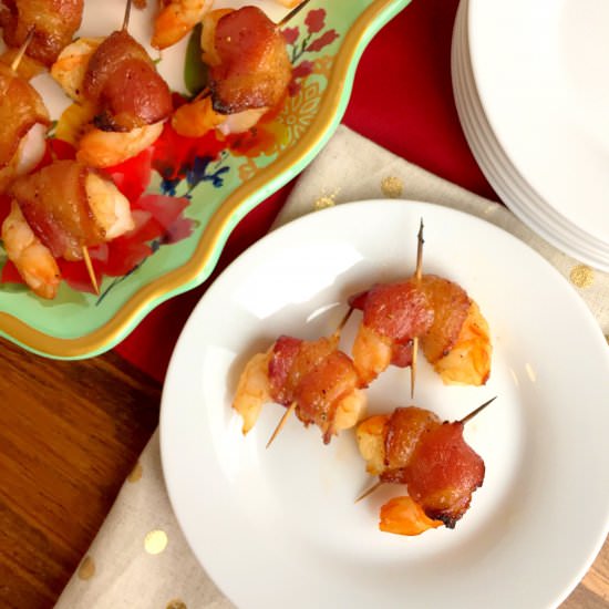Sweet & Spicy Bacon Wrapped Shrimp - Recipe photo by Theyummymuffin