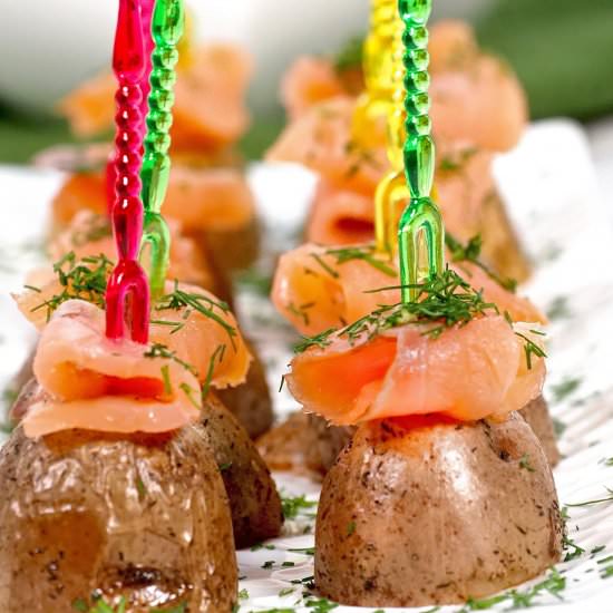 Smoked Salmon Potato Appetizers - Recipe photo by Homemade and Yummy