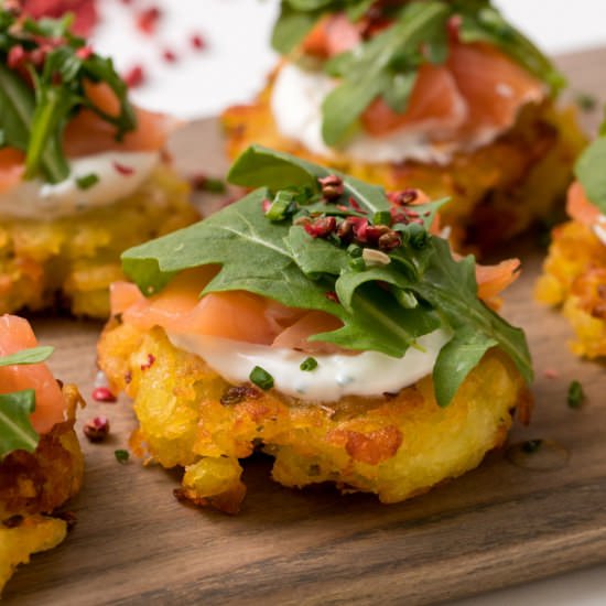 Smoked salmon potato cakes - Recipe photo by thanksgiving