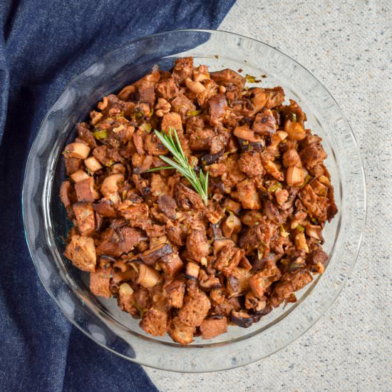 Vegan Mushroom Stuffing - Recipe photo by forwardeats
