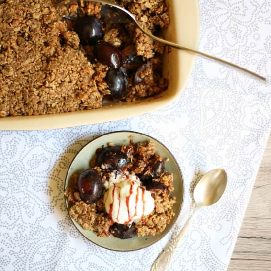 Plums under Walnut Oat Crumble - Recipe photo by MyPurePlants
