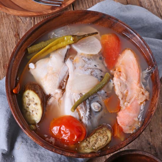 SALMON HEAD IN SOUR TAMARIND SOUP - Recipe photo by foxy folksy