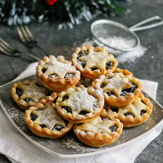 Star topped mince pies - Recipe photo by vanillafrost4