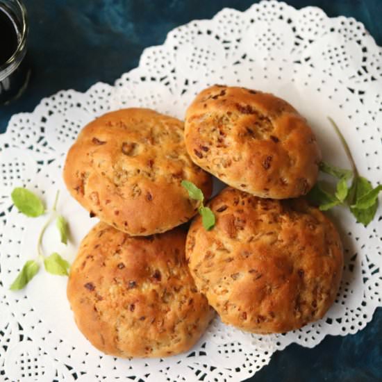 Whole Wheat Cumin and Onion Buns - Recipe photo by Masalachilli