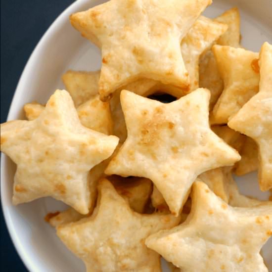 Cheese Crackers - Recipe photo by mygorgeousrecipes