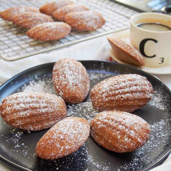 Gingerbread madeleines - Recipe photo by carolinescooking