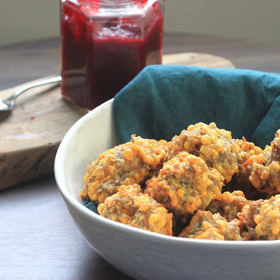 Cheesy Sausage Balls - Recipe photo by Rachael_Rysz