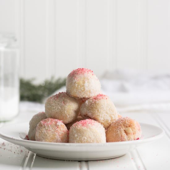 Keto Peppermint Snowball Cookies! - Recipe photo by Inspector Gorgeous