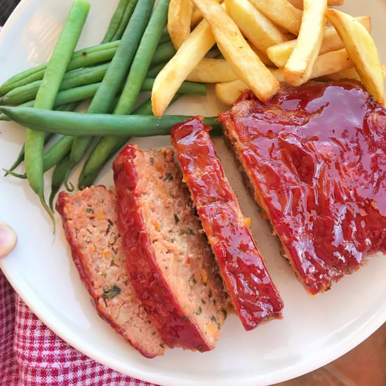 Classic Meatloaf - Recipe photo by June-dArville
