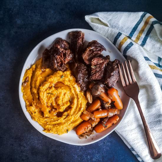 Crockpot Beef Short Ribs - Recipe photo by erhardtseat