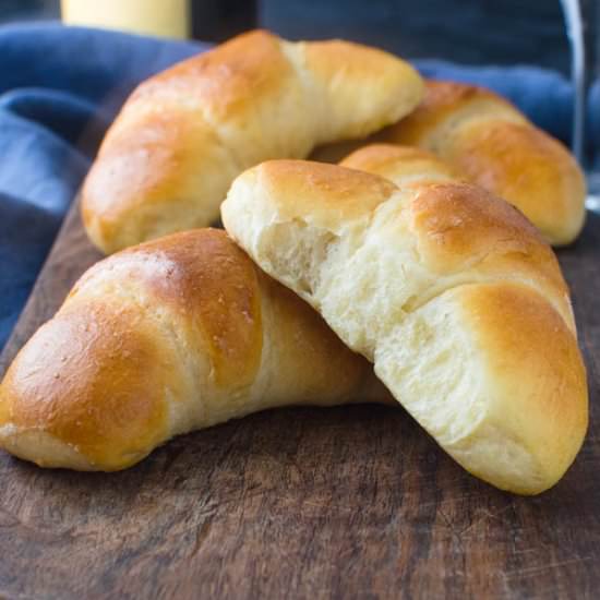 Homemade Crescent Rolls - Recipe photo by garlic and zest