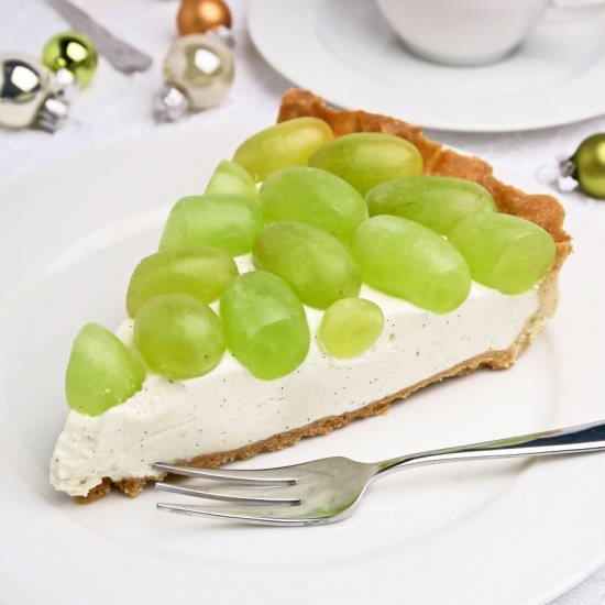 Grape and Bavarian cream tart - Recipe photo by Culinaire bagage