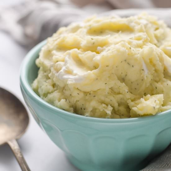 Sour Cream and Dill Mashed Potatoes - Recipe photo by butteredsideup