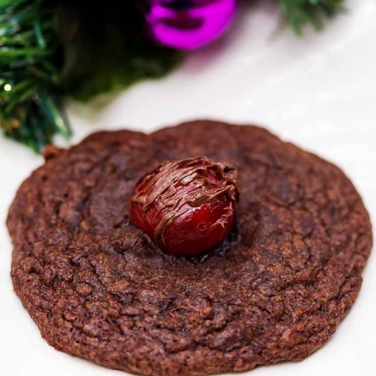 Chocolate Covered Cherry Cookies - Recipe photo by seductioninkitchen
