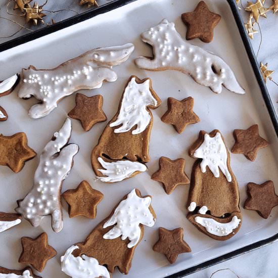 Gingerbread Cookie Foxes - Recipe photo by FeastInThyme