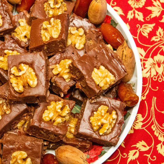 Tahini Fudge - Recipe photo by HIldaskitchenblog