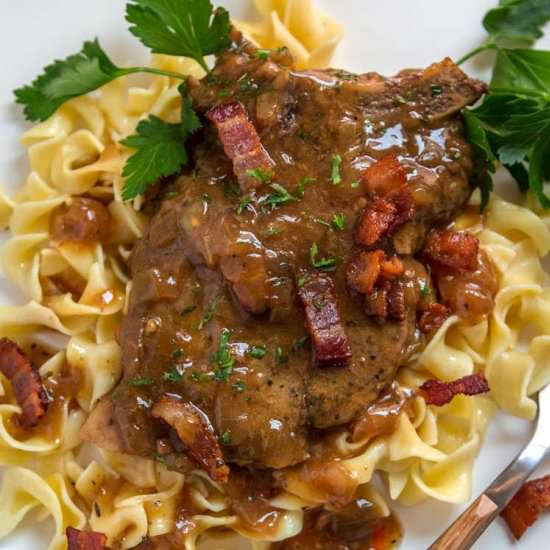 Slow Cooker Smothered Pork Chops - Recipe photo by keviniscooking