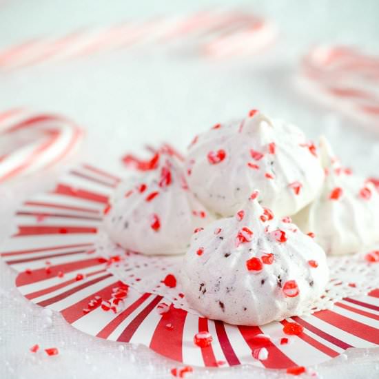 Chocolate Mint Meringue Cookies - Recipe photo by FunMoneyMom