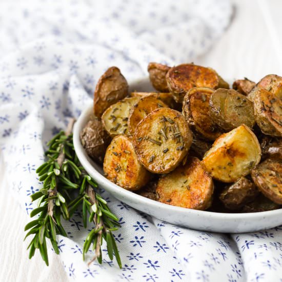 Rosemary Roasted Potatoes - Recipe photo by rachelcooksblog
