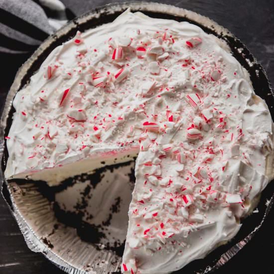 White Chocolate Peppermint Oreo Pie - Recipe photo by loveyourbodywell