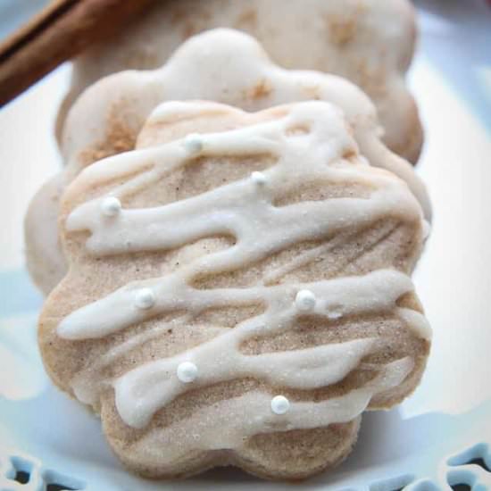 Glazed Eggnog Shortbread Cookies - Recipe photo by LifemadeSweeter