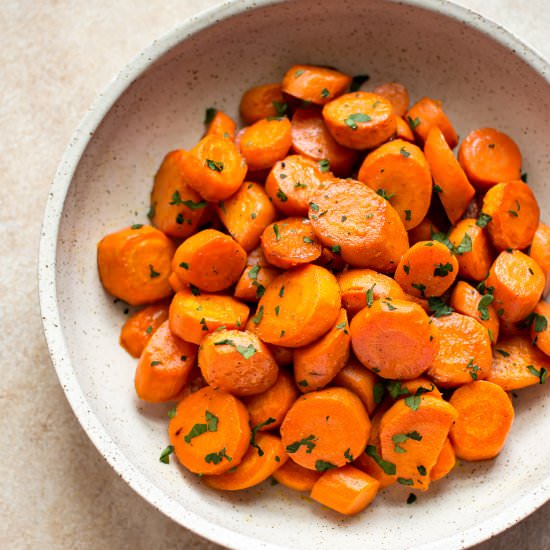Maple Roasted Carrots - Recipe photo by saltandlavender