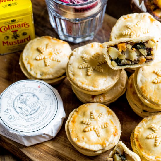 Vegan Christmas Pies - Recipe photo by TheCookandHim