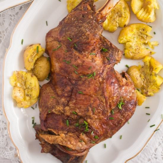 Slow Cooked Lamb Shoulder - Recipe photo by adinutza
