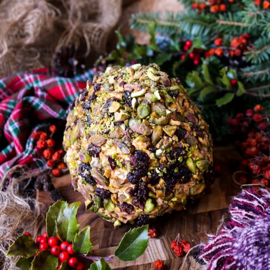 Cranberry Pistachio Cheese Ball - Recipe photo by havocinthekitchen