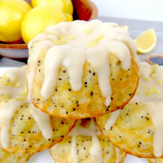 Lemon Poppy Mini Bundt Cakes - Recipe photo by Keto Cooking Christian