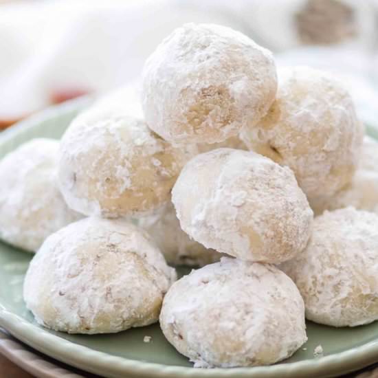 Mexican Wedding Cookies - Recipe photo by julieseatsandtreats