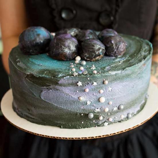 Vegan Galaxy Cake - Recipe photo by vegandollhouse