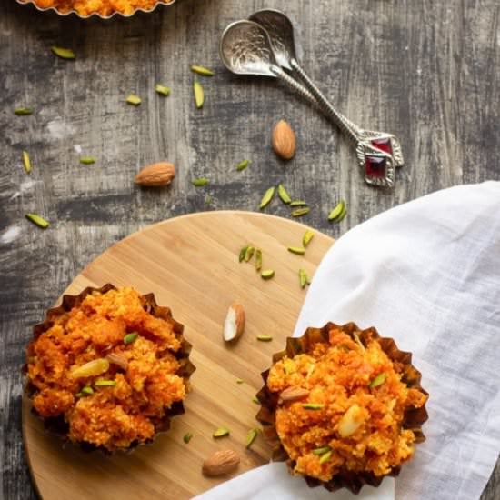 Authentic Indian Red Carrot Halwa - Recipe photo by Ghezaeshiriin