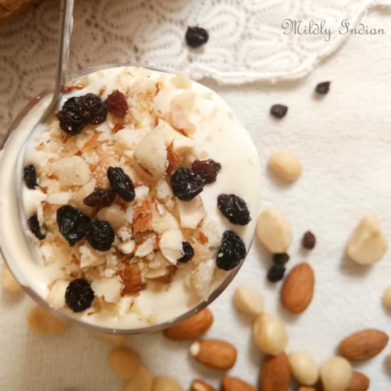 Yogurt parfait - Recipe photo by Mildlyindian