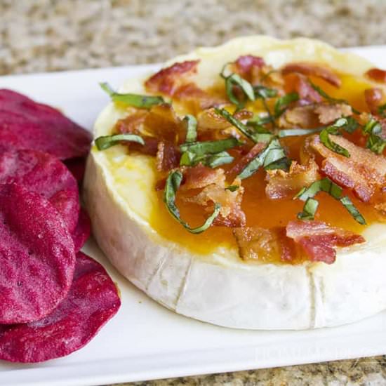 Peach Basil Bacon Baked Brie - Recipe photo by Homemadeforelle