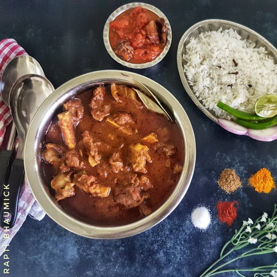 Bengali Style Mutton Curry - Recipe photo by Rapti B
