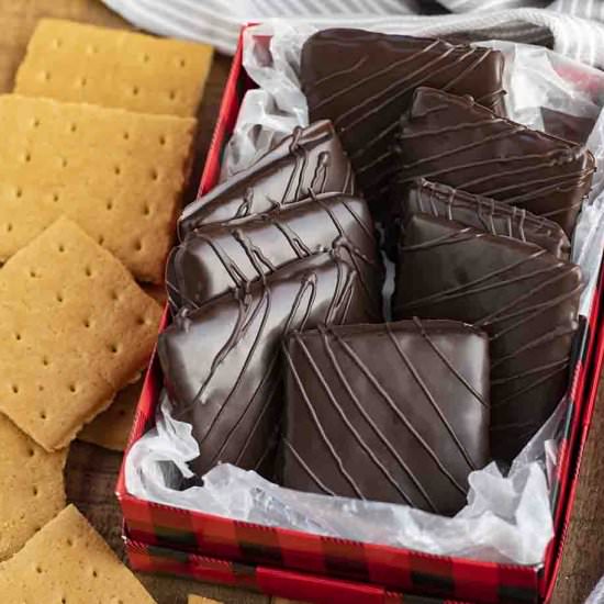 Chocolate Covered Graham Crackers - Recipe photo by dinnerthendessert