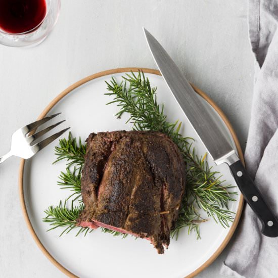 porcini crusted beef tenderloin - Recipe photo by withspice