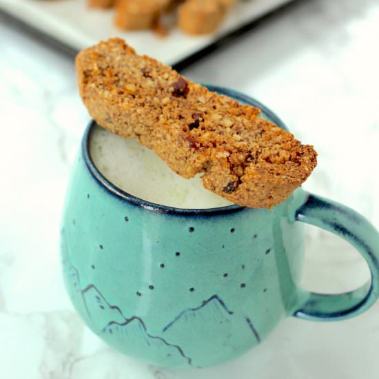 Almond Cantuccini (vegan & gf) - Recipe photo by minamade