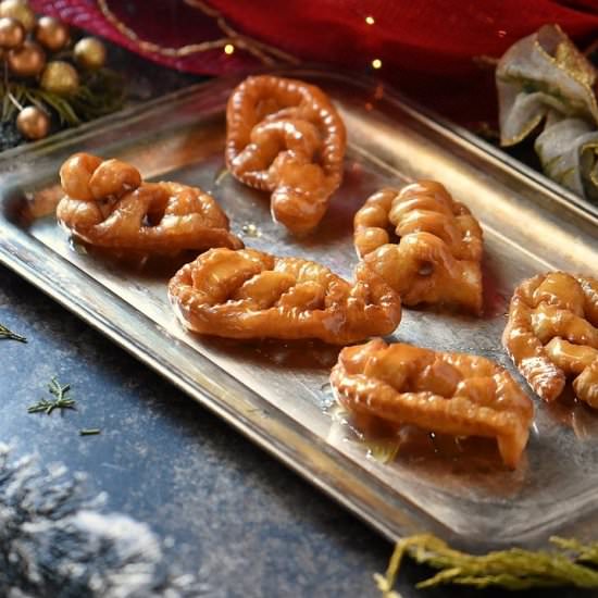 Caragnoli - Recipe photo by shelovesbiscotti