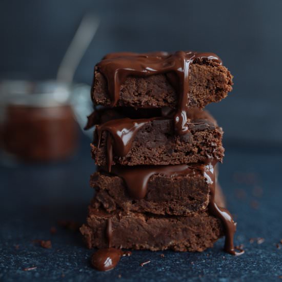 The BEST vegan gluten-free Brownies - Recipe photo by Vanillacrunnch