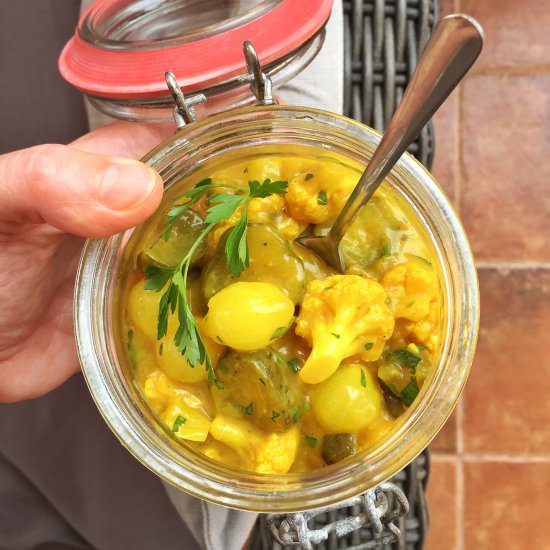 30 Minute Homemade Piccalilly - Recipe photo by June-dArville