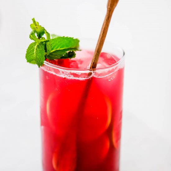 Pomegranate drink - Recipe photo by miminewman