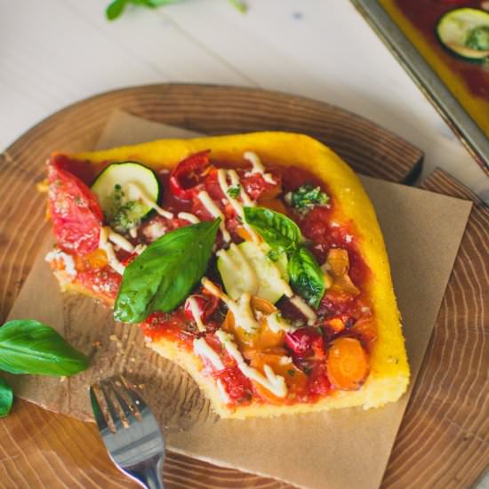 Polenta pizza - Recipe photo by curryandlove