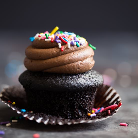 blackout chocolate cupcakes - Recipe photo by Butter Be Ready