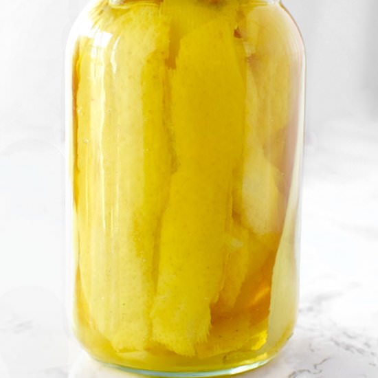 Homemade Pure Lemon Extract - Recipe photo by The Taste of Kosher